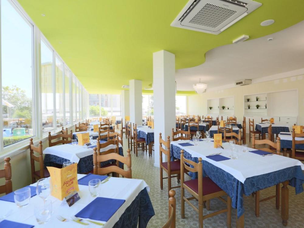 Hotel Marina Beach - Azzurro Club Равенна Экстерьер фото