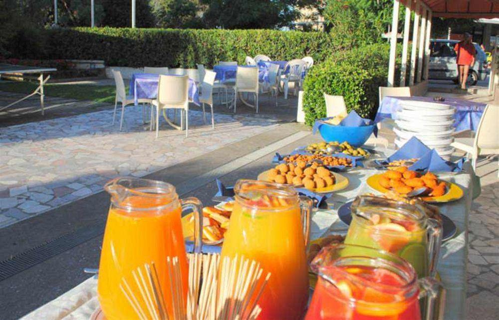 Hotel Marina Beach - Azzurro Club Равенна Экстерьер фото