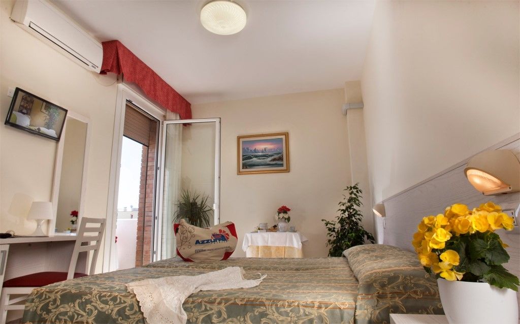 Hotel Marina Beach - Azzurro Club Равенна Экстерьер фото